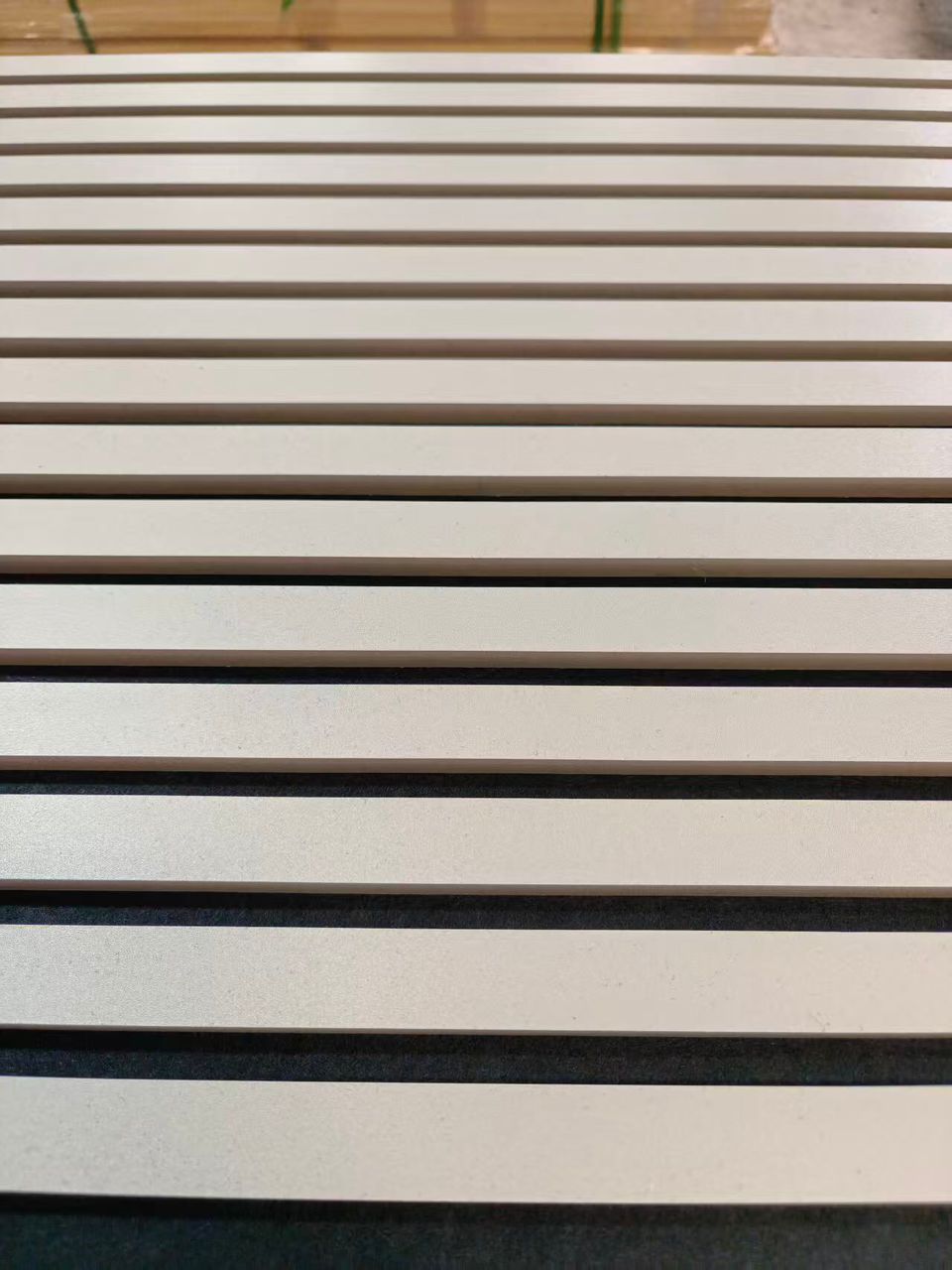 Norrvik® Akupanel Premium 260x60x2.1 cm Taupe 3-zijdig gefineerd